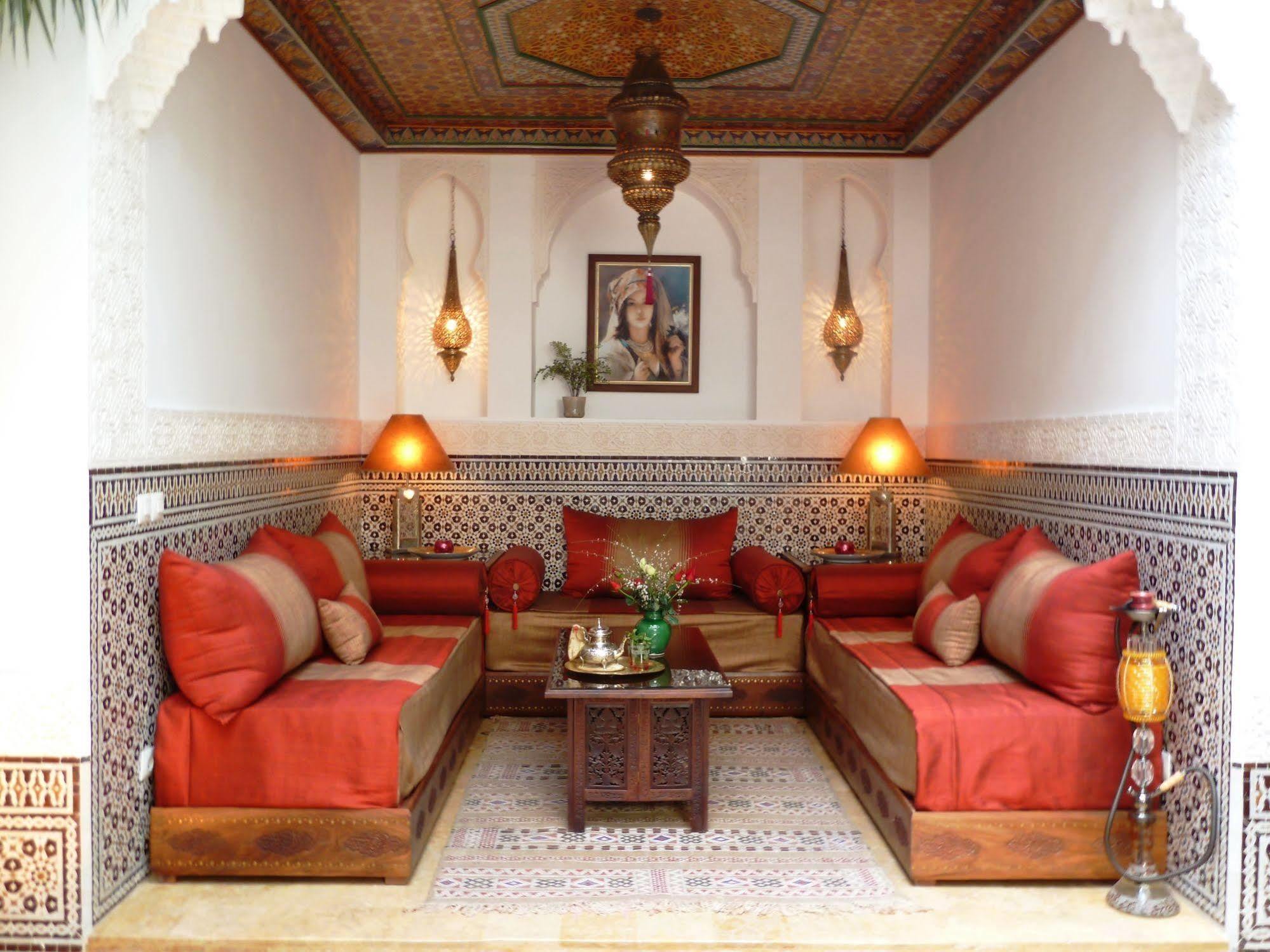 Riad Viva Marrakesh Esterno foto A Moroccan salon
